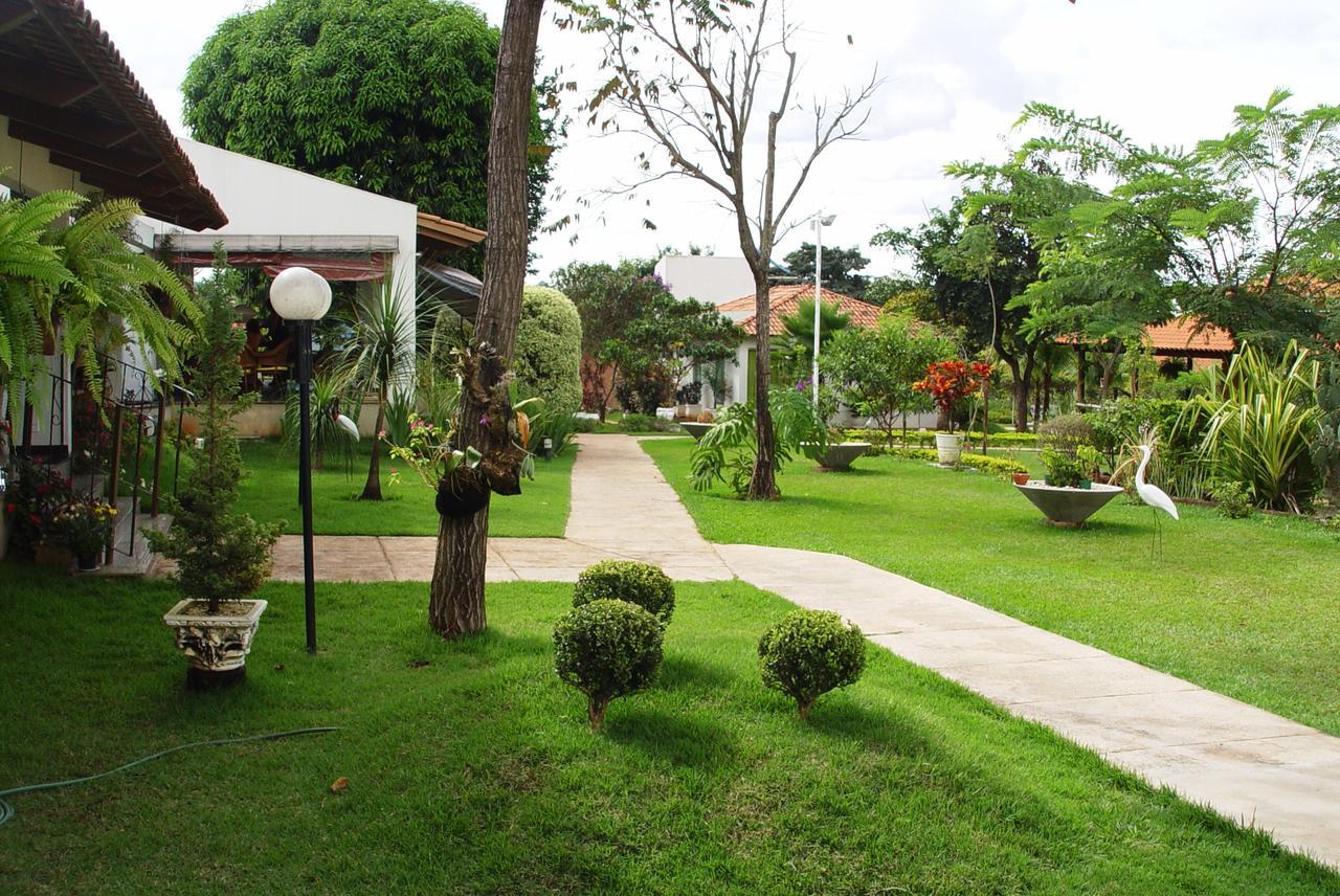 Rosa Spa E Pousada Aparecida de Goiânia Eksteriør billede